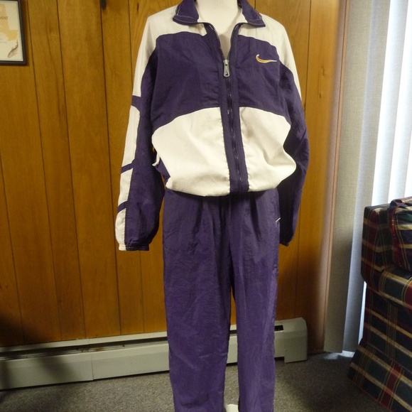 purple nike jogging suit